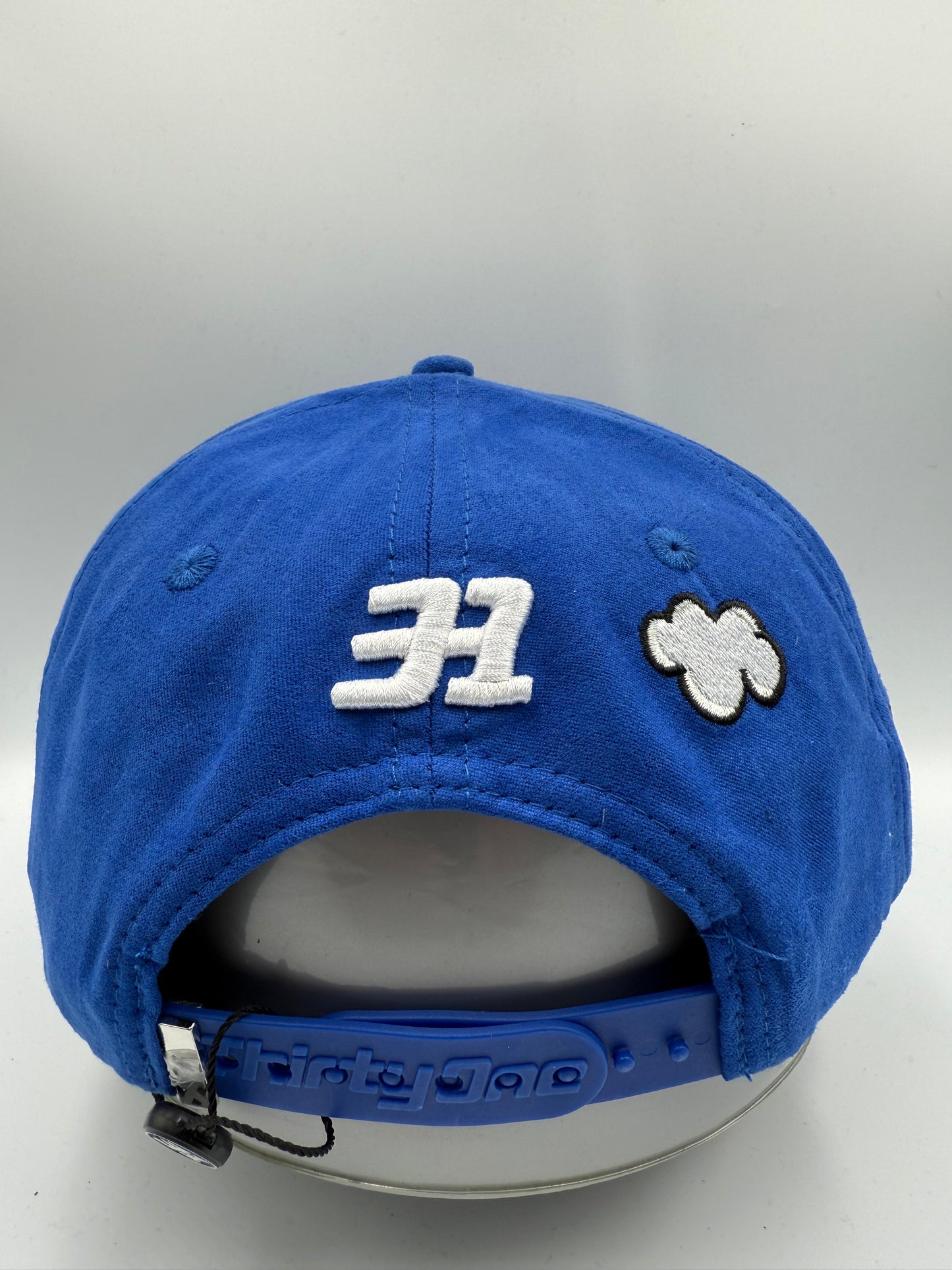 Thirty one LA cloud blue