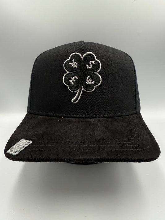 Big Boss hat trébol