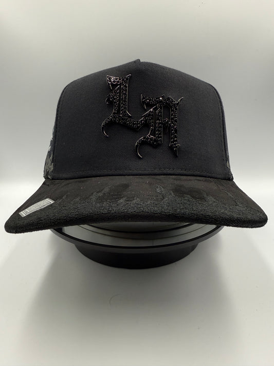 Kevin hats LA angel and devil