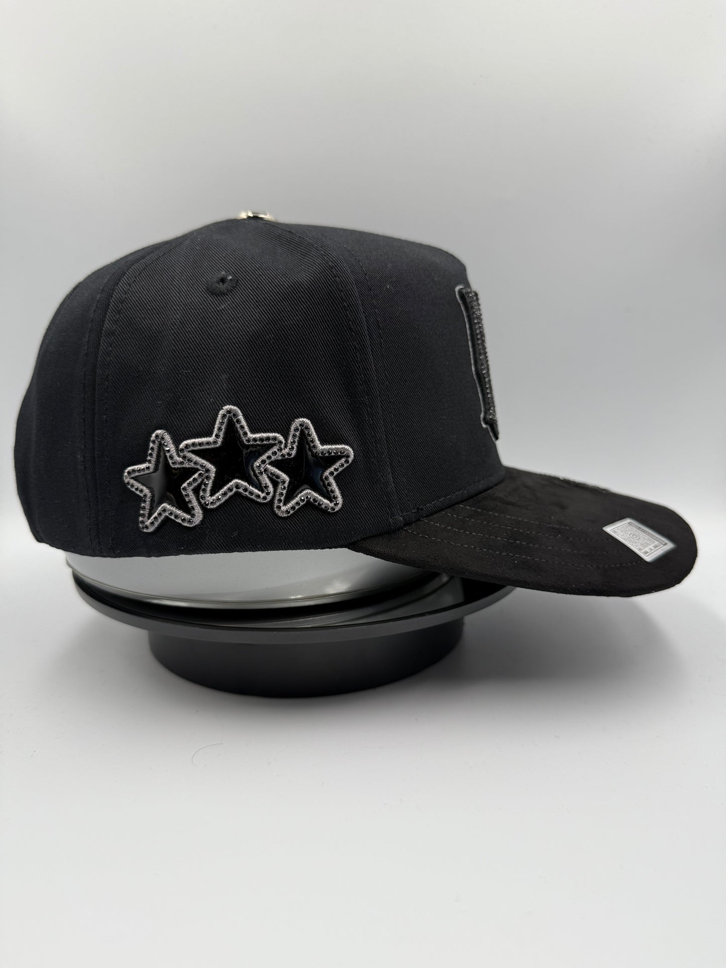 Big Boss Amiri black and white